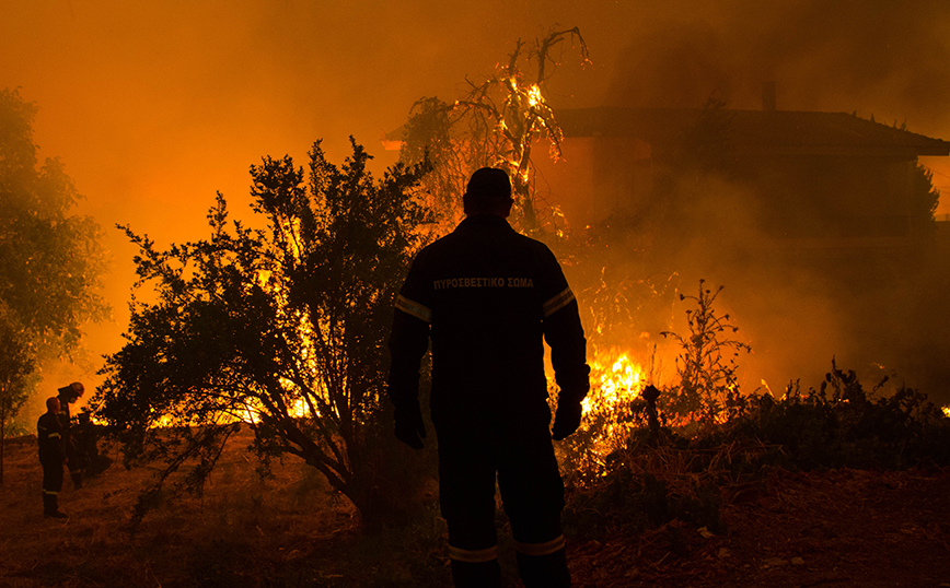 Τα hashtags στη μάχη κατά των πυρκαγιών &#8211; Η πλατφόρμα που δημιουργούν ερευνητές