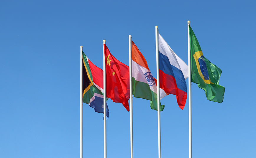 Τουλάχιστον 20 χώρες θέλουν να ενταχθούν στην BRICS, σύμφωνα με Νοτιοαφρικανό διπλωμάτη