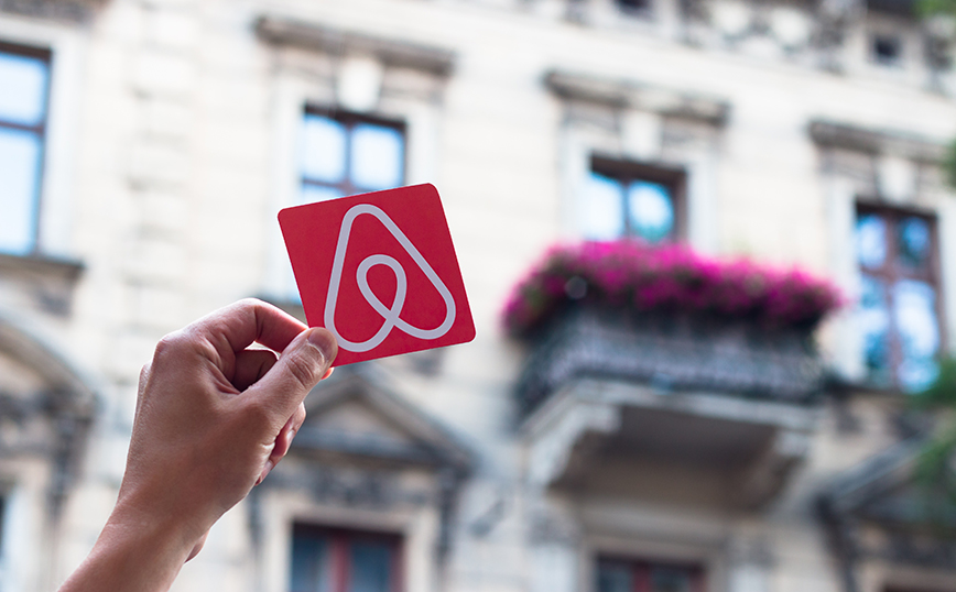Στο Airbnb στρέφονται οι Έλληνες ταξιδιώτες  για πιο οικονομική διαμονή