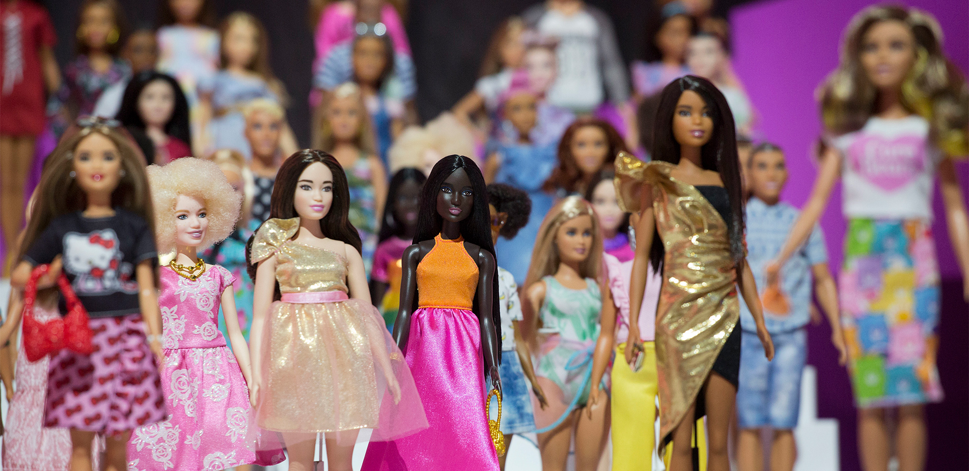 Η αμφιλεγόμενη Barbie: «Δεν περίμενα ο κόσμος να αποδεχτεί μια κούκλα με στήθος για παιδιά»