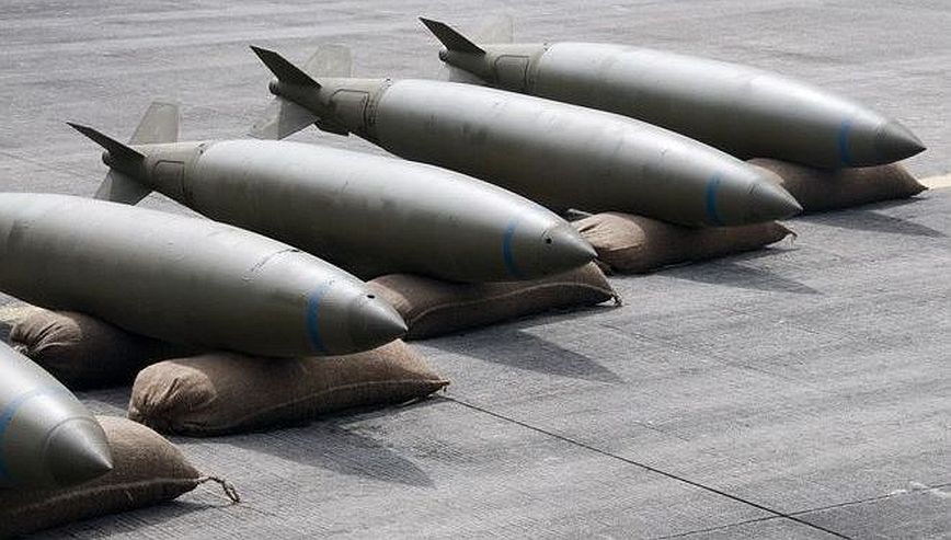 Πόλεμος στην Ουκρανία: Δεν πρέπει να σταλούν βόμβες διασποράς στο Κίεβο λέει η Ισπανία