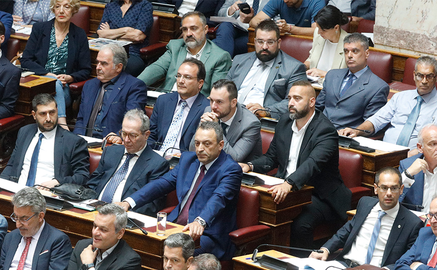 Σκηνικό διάλυσης στην Κοινοβουλευτική Ομάδα των Σπαρτιατών: Οι βουλευτές αμφισβητούν ανοικτά πλέον τον πρόεδρό τους