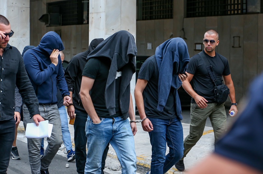 Νέα Φιλαδέλφεια: Γνώριμοι στην ΕΛ.ΑΣ. έξι από τους Κροάτες χούλιγκαν &#8211; Είχαν συλληφθεί ξανά στην Αθήνα