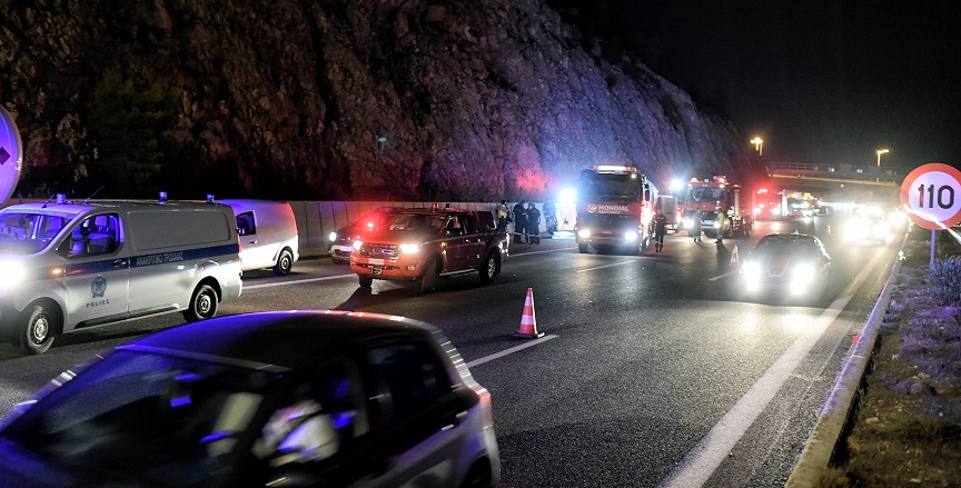 ΕΛ.ΑΣ.-Πυροσβεστική για το ατύχημα με το βυτιοφόρο στην Αθηνών – Κορίνθου: Σεβαστή η αγανάκτηση των οδηγών, γνώμονάς μας η ασφάλειά τους