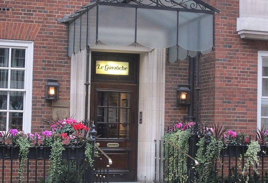 Κλείνει το «Le Gavroche», ένα από τα διασημότερα εστιατόρια της Βρετανίας που έχει βραβευτεί με αστέρι Michelin