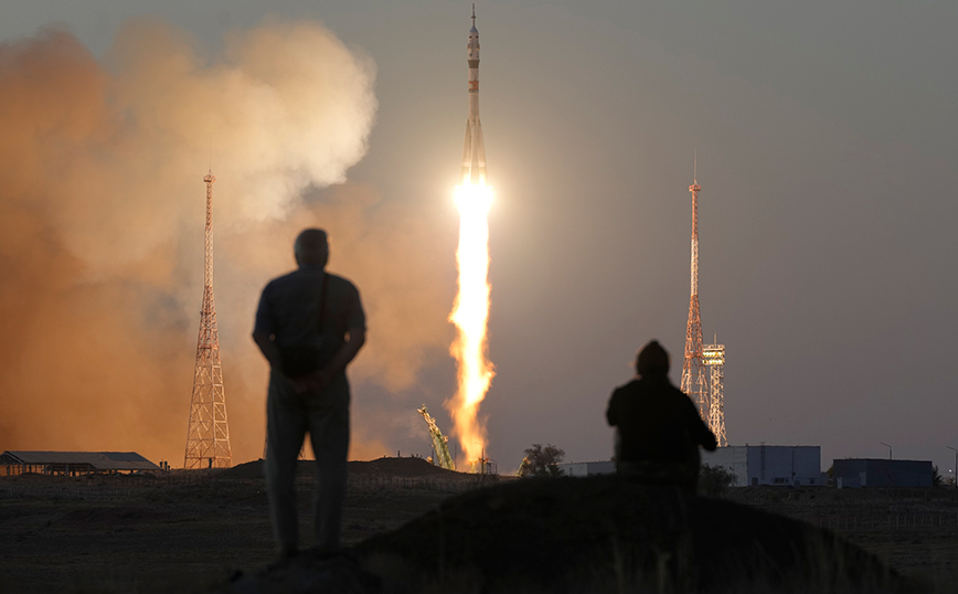 Η Ρωσία εκτοξεύει την Παρασκευή το πρώτο διαστημικό σκάφος στη Σελήνη μετά το 1976