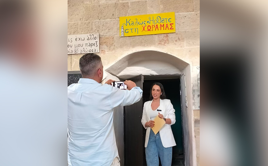 Ευλαμπία Ρέβη: Έκανε τεστ dna για να δει από πού «κρατά η σκούφια» της και βρέθηκε στην Σικελία