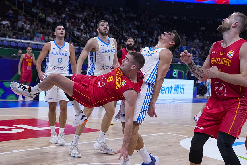 Ελλάδα-Μαυροβούνιο 69-73: Φινάλε με ήττα στο Μουντομπάσκετ και 15η θέση