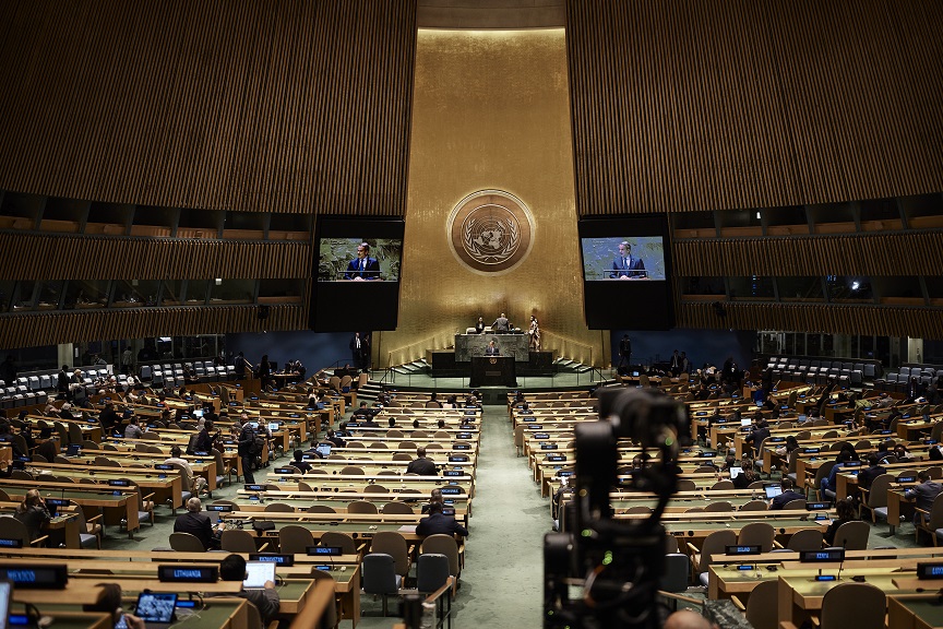 ΟΗΕ: Υιοθετήθηκε πρόταση ψηφίσματος που ζητά την άμεση κατάπαυση του πυρός στη Γάζα