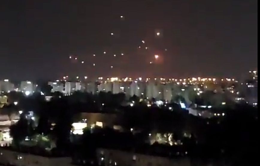 Πόλεμος στο Ισραήλ: Η Χαμάς ισχυρίζεται πως εκτόξευσε ρουκέτες στο αεροδρόμιο Μπεν Γκουριόν κοντά στο Τελ Αβίβ