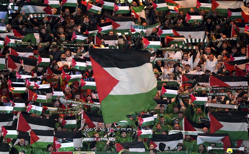 H UEFA επέβαλλε πρόστιμο στην Σέλτικ για τις σημαίες της Παλαιστίνης που ανέμισαν οι οπαδοί της