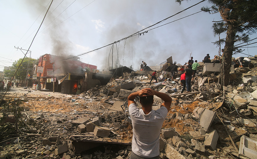 Αφόρητη η οσμή του θανάτου στο Τελ Αβίβ: Ακόμα προσπαθούν να ταυτοποιήσουν τα θύματα από την επίθεση της Χαμάς