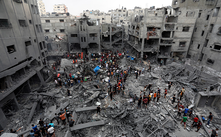 Λευκός Οίκος: Δέκα φορτηγά με ανθρωπιστική βοήθεια πέρασαν στη Γάζα, αλλά χρειάζεται περισσότερη ανθρωπιστική βοήθεια