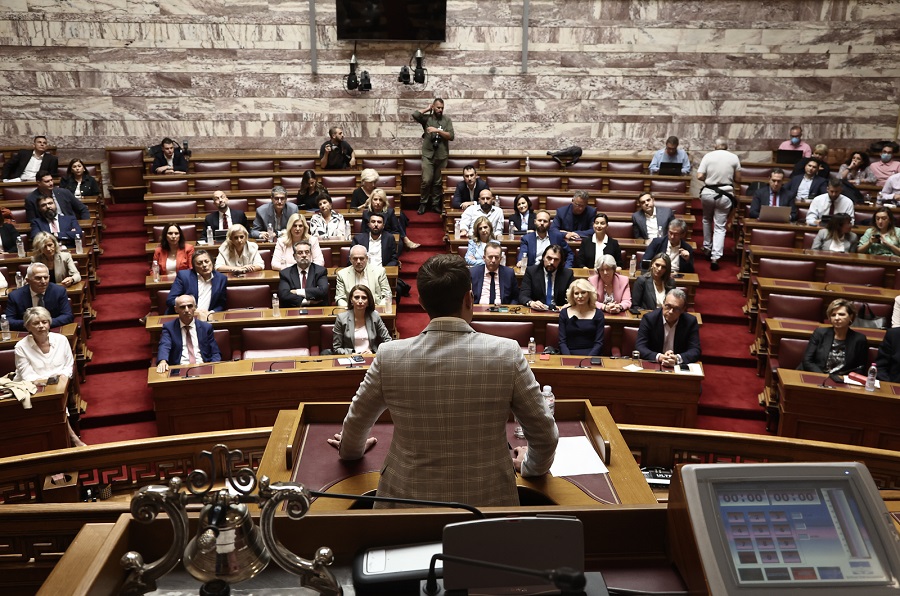 Ανταρσία μέσα στο ΣΥΡΙΖΑ: Το ένα τρίτο των βουλευτών δεν αναγνωρίζει τον Κασσσελάκη ως πρόεδρο &#8211; Ο καφές Τσίπρα με Ντόρα
