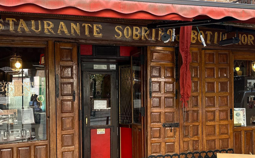 Το παλαιότερο εστιατόριο στον κόσμο: Πώς το Sobrino de Botín της Μαδρίτης διατηρεί τον φούρνο ζεστό από το 1725
