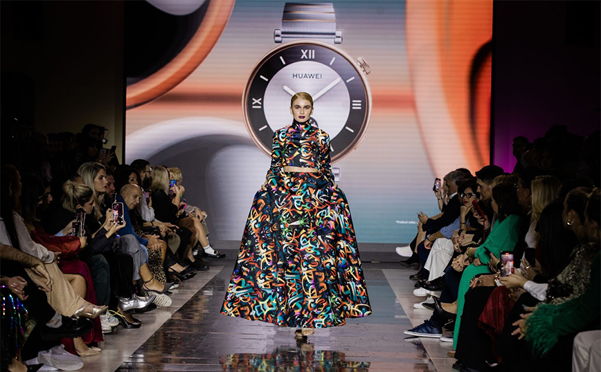 HUAWEI WATCH GT4: Στηρίζει τα New Designers Awards και βραβεύεται ως “Best Fashion Tech Wearable”