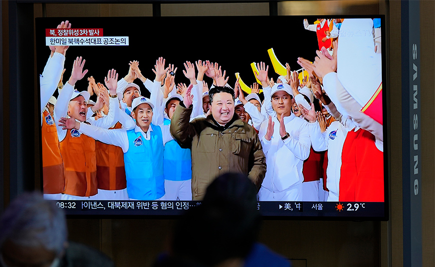 Τι συμβαίνει στη Βόρεια Κορέα του Κιμ Γιονγκ Ουν και πολλοί χάνουν τα μαλλιά τους
