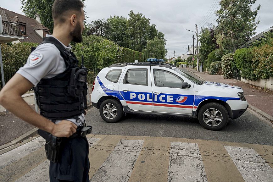 Γαλλία: Άνδρας μαχαίρωσε 30χρονη Εβραία στη Λυών και ζωγράφισε μια σβάστικα στο σπίτι της
