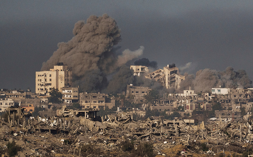 Σφοδροί βομβαρδισμοί στη Χαν Γιούνις στη νότια Λωρίδα της Γάζας