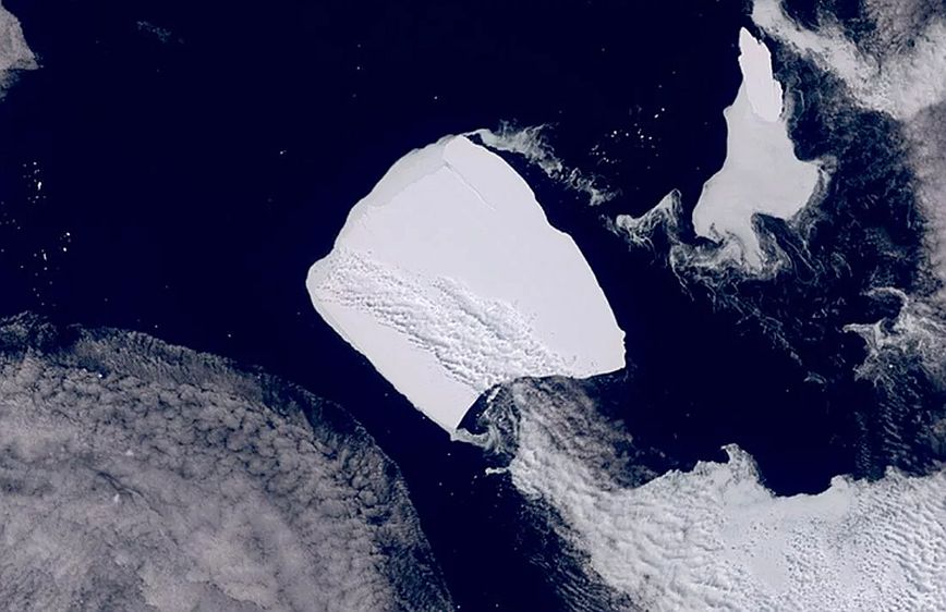 Το μεγαλύτερο παγόβουνο στον κόσμο οδεύει προς το… «νεκροταφείο»