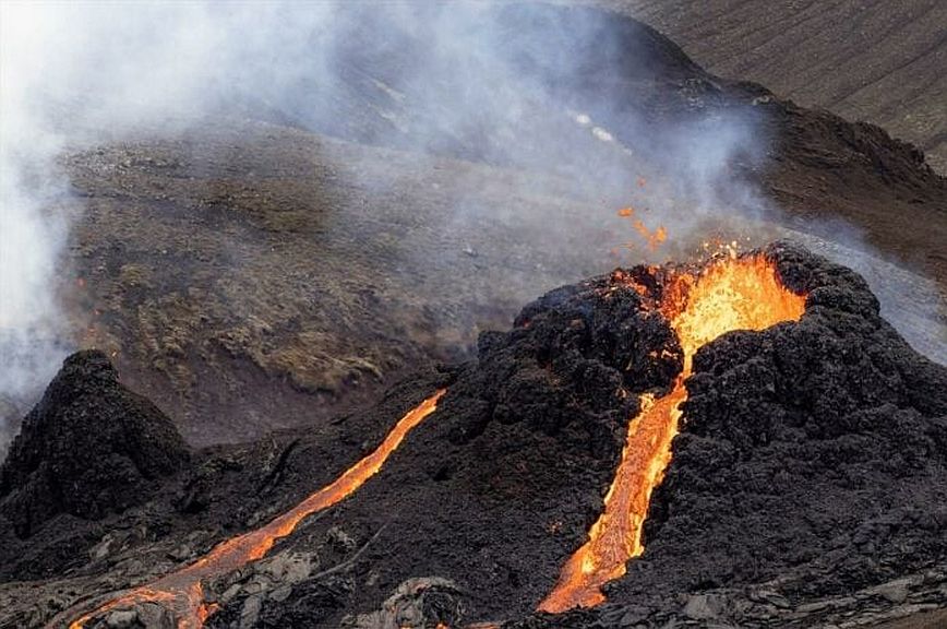 Ισλανδία: Σε κατάσταση έκτακτης ανάγκης λόγω πιθανής έκρηξης ηφαιστείου