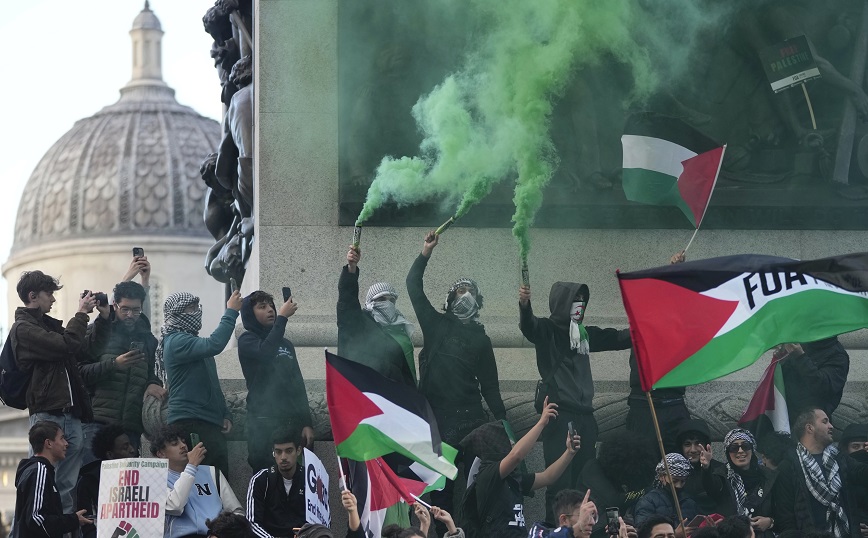 Ιταλία: Η αστυνομία απομάκρυνε με χρήση γκλοπ φοιτητές που διαδήλωναν υπέρ των Παλαιστινίων στην Πίζα