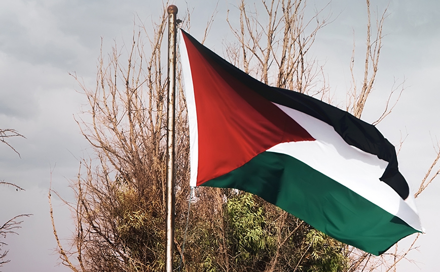 Στο δημαρχείο Μύκης στη Ξάνθη υψώνουν την παλαιστινιακή σημαία &#8211; Την παρήγγειλαν από την Αθήνα
