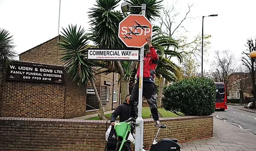 Συνελήφθη ύποπτος για την κλοπή του νέου έργου του Banksy στο Λονδίνο
