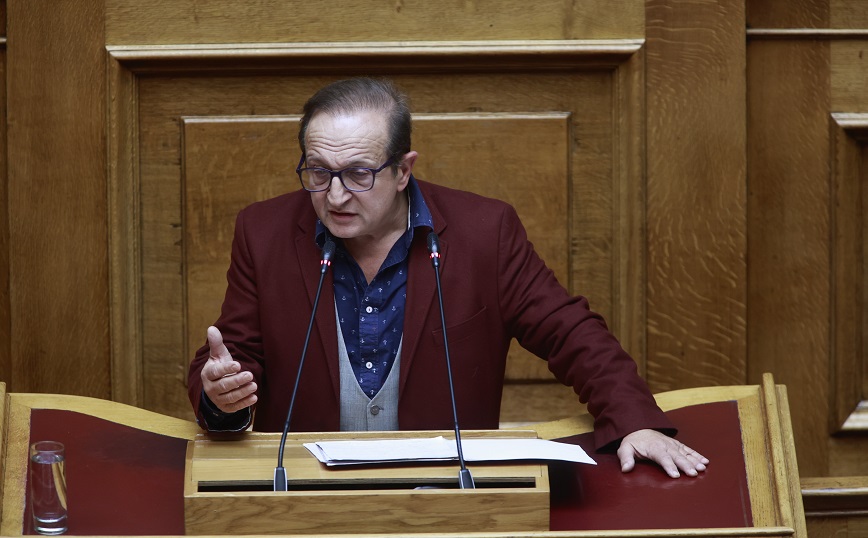 Μπιμπίλας στη Βουλή: Στην Ελλάδα υπάρχει απουσία στρατηγικού πολιτιστικού σχεδιασμού
