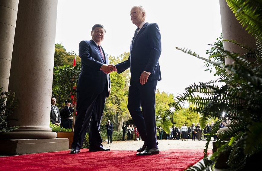 Τζο Μπάιντεν και Σι  Τζινπίνγκ χαιρετίζουν τη συμπλήρωση 45 ετών από τη σύναψη διπλωματικών σχέσεων μεταξύ ΗΠΑ και Κίνας