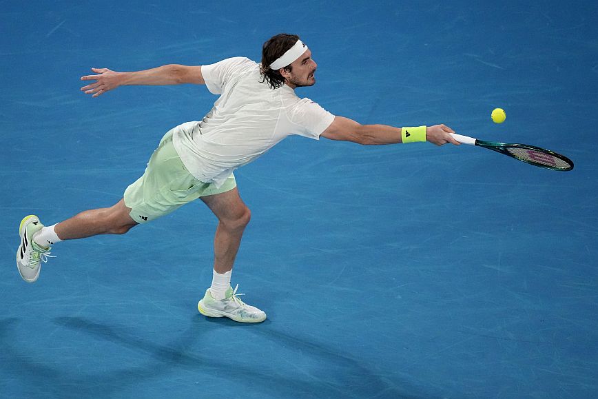 Έκτος Australian Open ο Στέφανος Τσιτσιπάς – Ηττήθηκε με 3-1 σετ από τον Τέιλορ Φριτζ