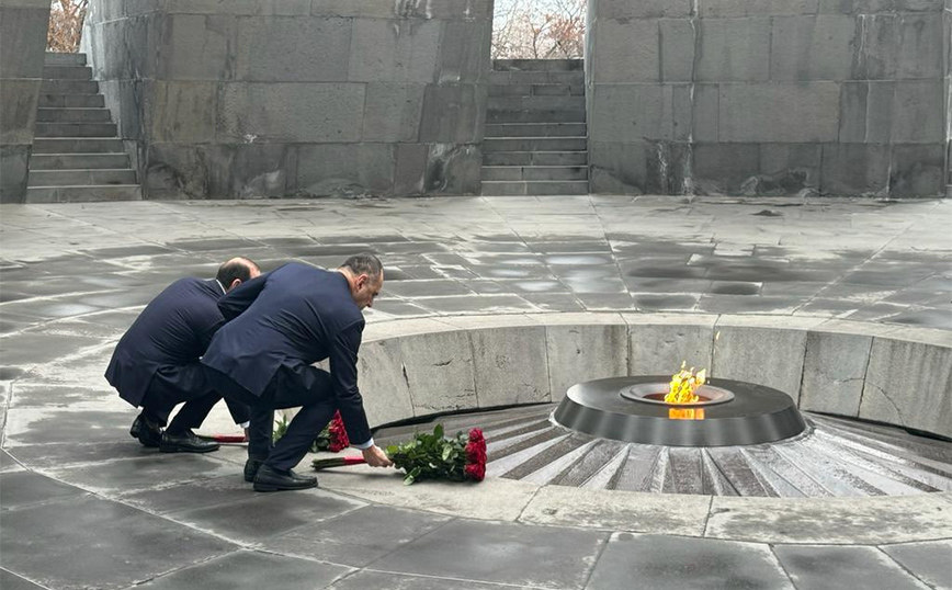 Στο Ερεβάν ο Γεραπετρίτης &#8211; Κατάθεση στεφάνου στο μνημείο Γενοκτονίας των Αρμενίων