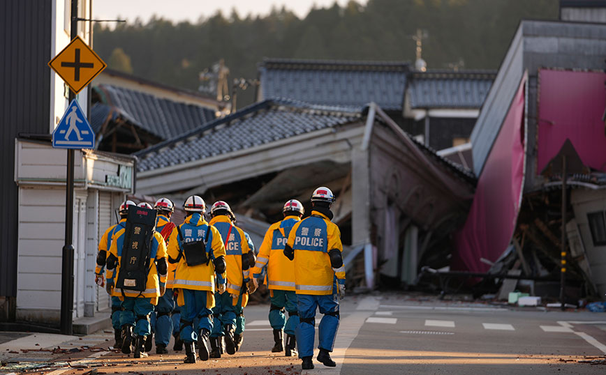 Φονικός σεισμός στην Ιαπωνία: Μάχη με τον χρόνο δίνουν οι διασώστες &#8211; Τουλάχιστον 84 οι νεκροί
