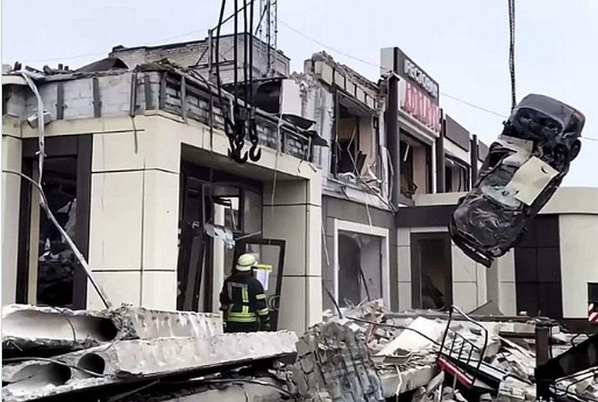 Πόλεμος στην Ουκρανία: Τουλάχιστον 20 νεκροί από ουκρανικό χτύπημα σε φούρνο σε πόλη του Λουχάνσκ, σύμφωνα με τη Μόσχα