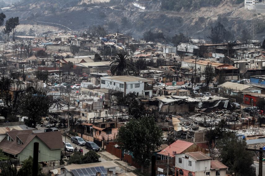 Συλλυπητήρια ΥΠΕΞ στη Χιλή για τα θύματα των πυρκαγιών
