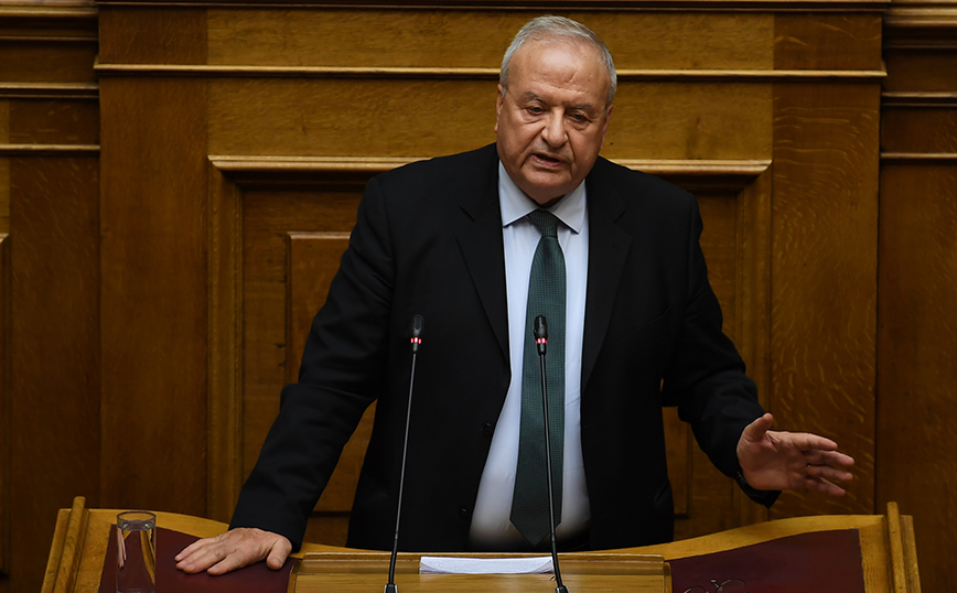Πέθανε ο πρώην υπουργός και βουλευτής του ΠΑΣΟΚ, Λεωνίδας Γρηγοράκος