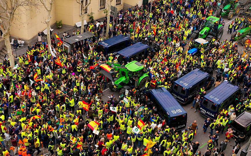Χιλιάδες αγρότες διαδήλωσαν στη Μαδρίτη &#8211; «Ο αγροτικός κόσμος πεθαίνει»