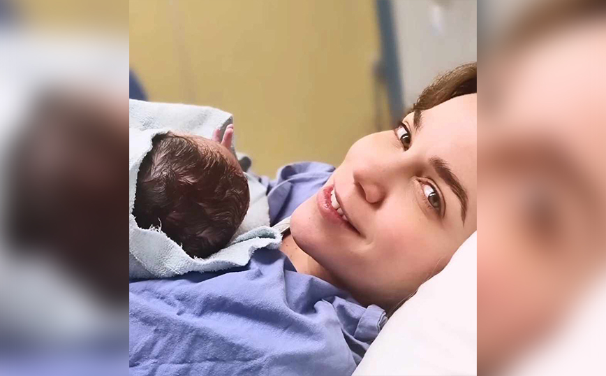 Κατερίνα Στικούδη: Η πρώτη φωτογραφία αγκαλιά με το μωρό της