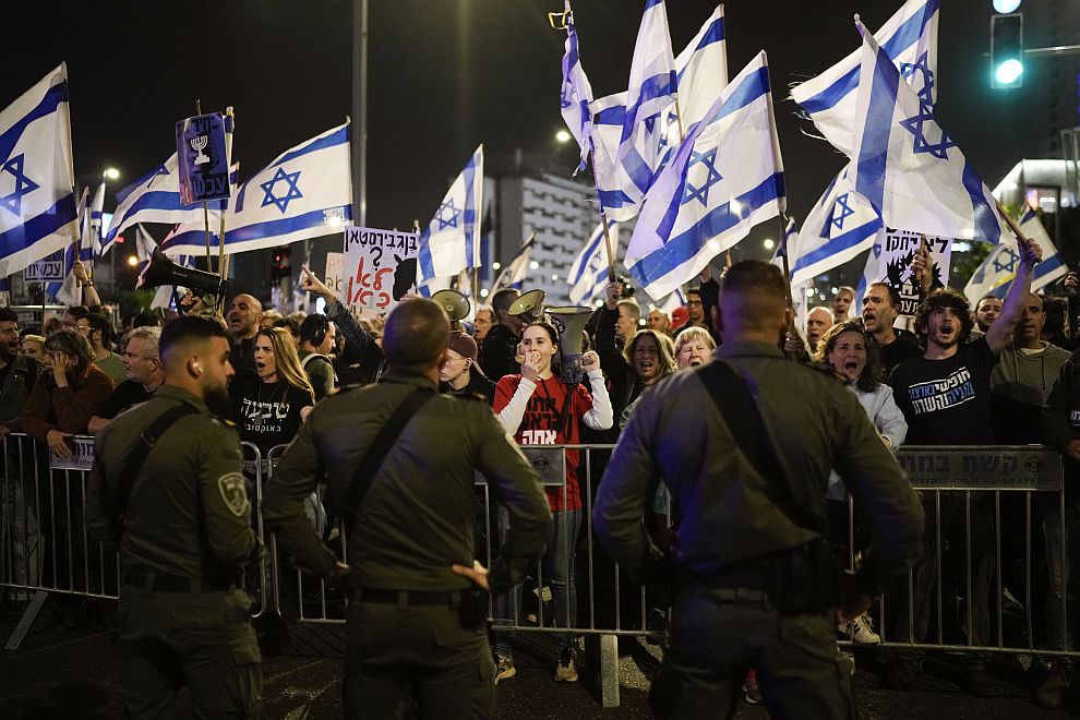 Σε «κόκκινο συναγερμό» το Ισραήλ: Ματαιώνουν σχολικές εκδρομές και εκδηλώσεις