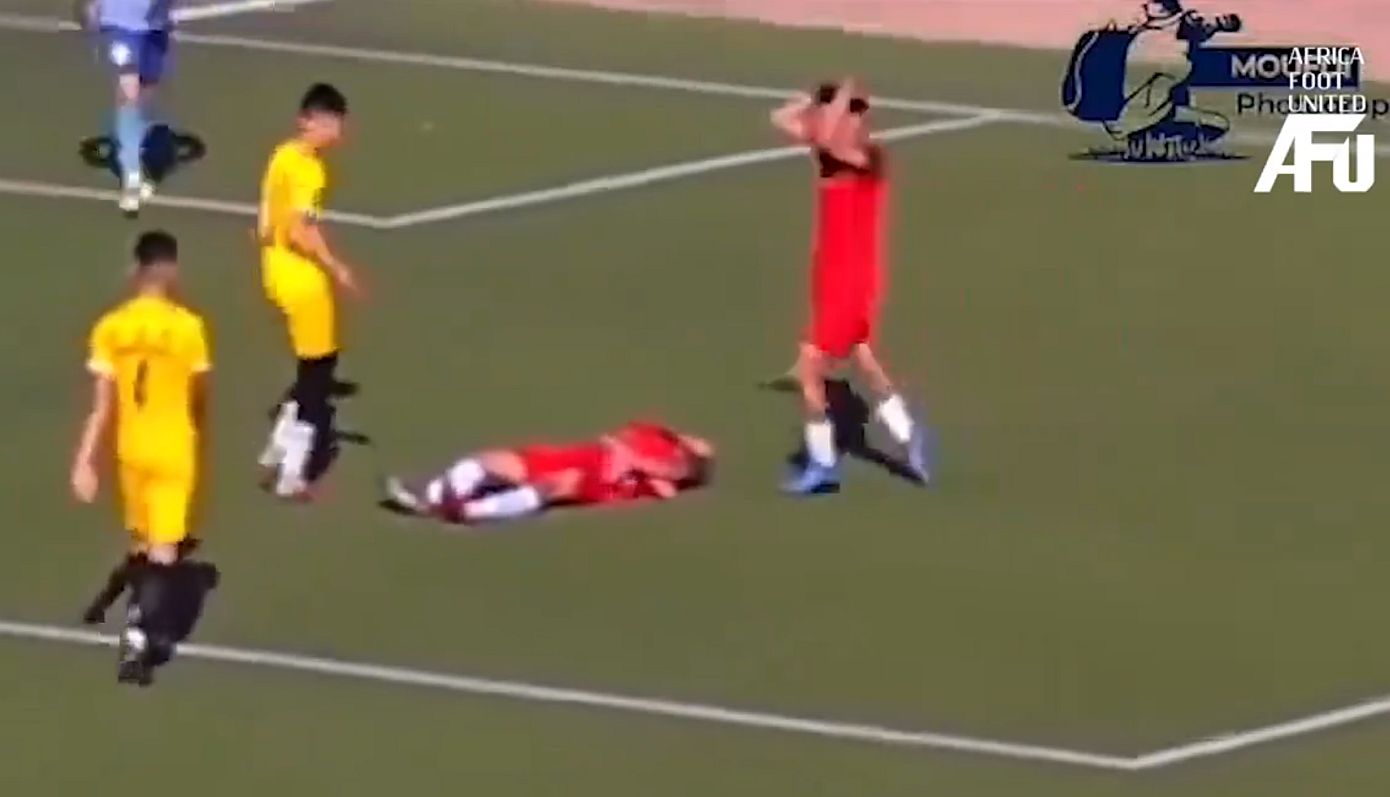 Ανείπωτη τραγωδία στην Αλγερία: Νεκρός 17χρονος πoδοσφαιριστής που χτύπησε στο κεφάλι – Δεν υπήρχε ασθενοφόρο στο γήπεδο