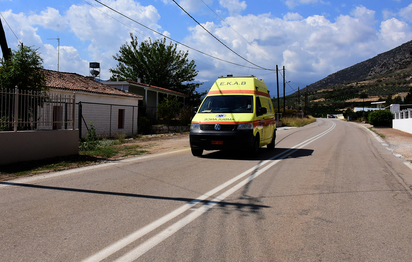 Περιπέτεια για γυναίκα σε παραλία του Βόλου &#8211; Την τσίμπησε φίδι ενώ ήταν μέσα στη θάλασσα