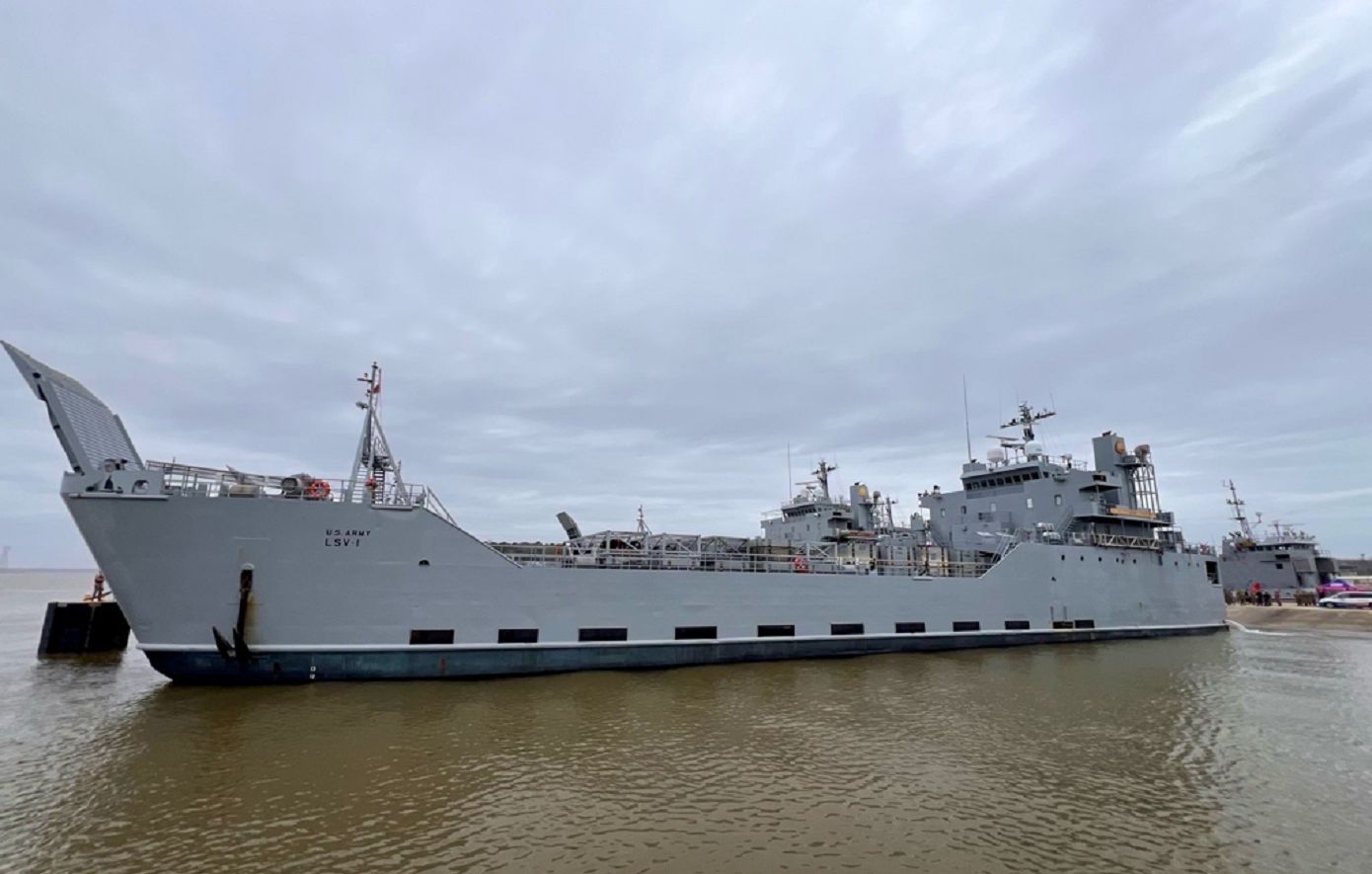 Πολεμικό πλοίο των ΗΠΑ κατευθύνεται στην ανατολική Μεσόγειο για να ενισχύσει την παροχή ανθρωπιστικής βοήθειας στη Γάζα