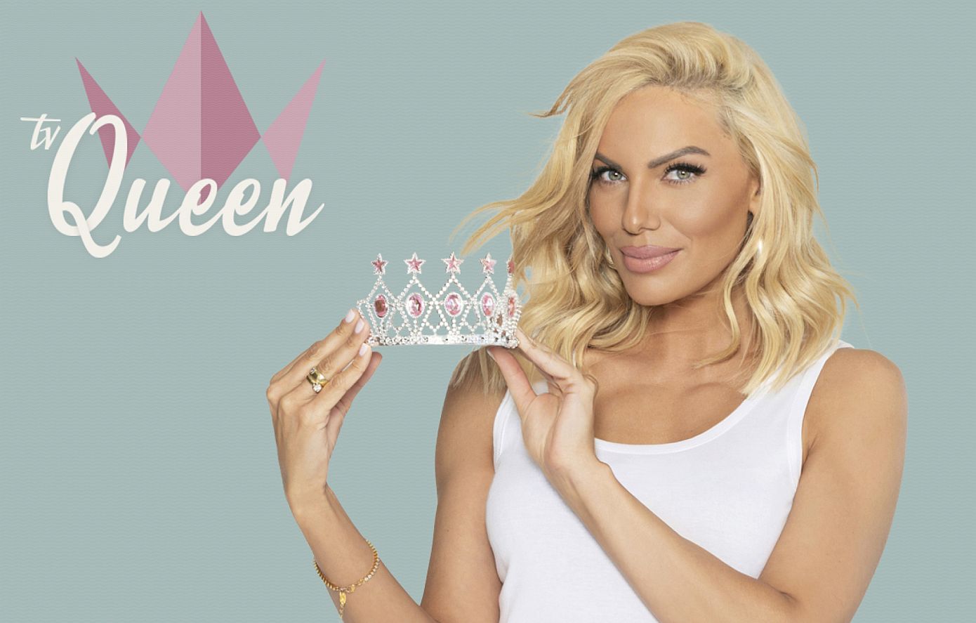 Το Tv Queen έρχεται στην τηλεόραση του OPEN απόψε στις 9 το βράδυ – Παρουσιάζει η Ιωάννα Μαλέσκου