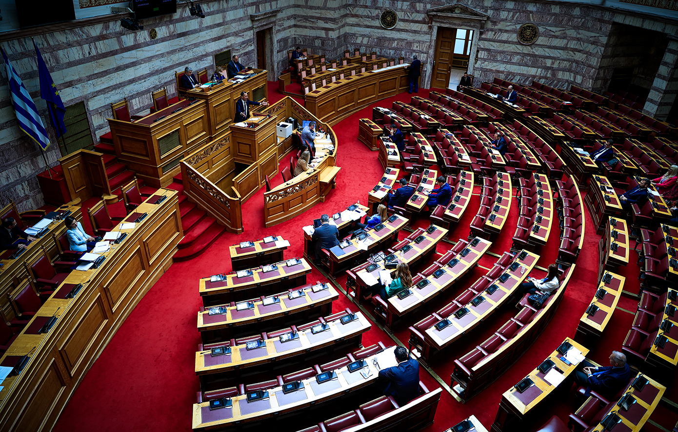 Υπερψηφίστηκε το νομοσχέδιο για την ενίσχυση του ΕΣΥ &#8211; «Εφαρμόζουμε κανόνες κοινής λογικής στον 21ο αιώνα» είπε ο Γεωργιάδης