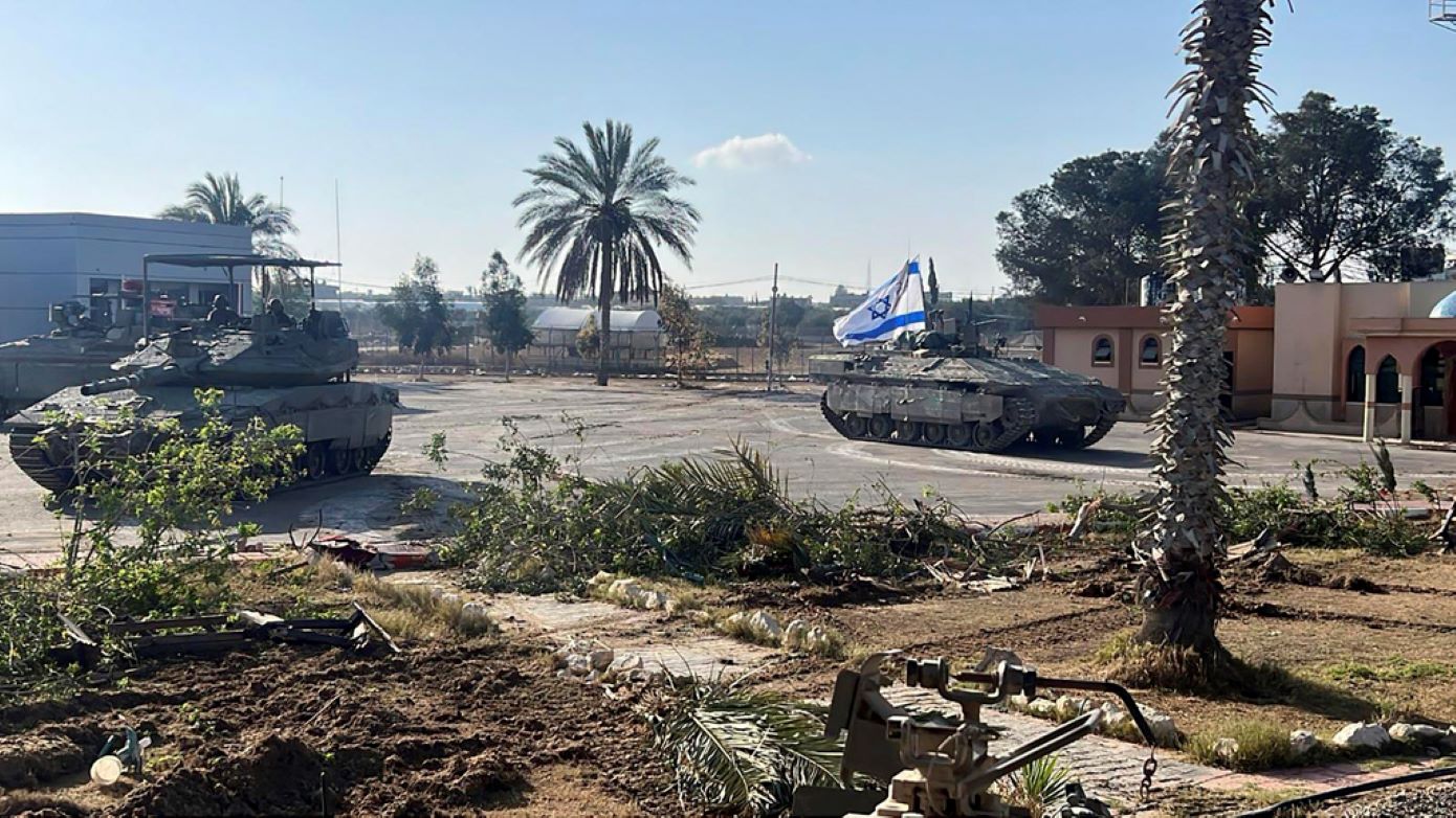 Οι ισραηλινές αρχές απαγόρευσαν την πρόσβαση του ΟΗΕ στο σημείο διέλευσης της Ράφας