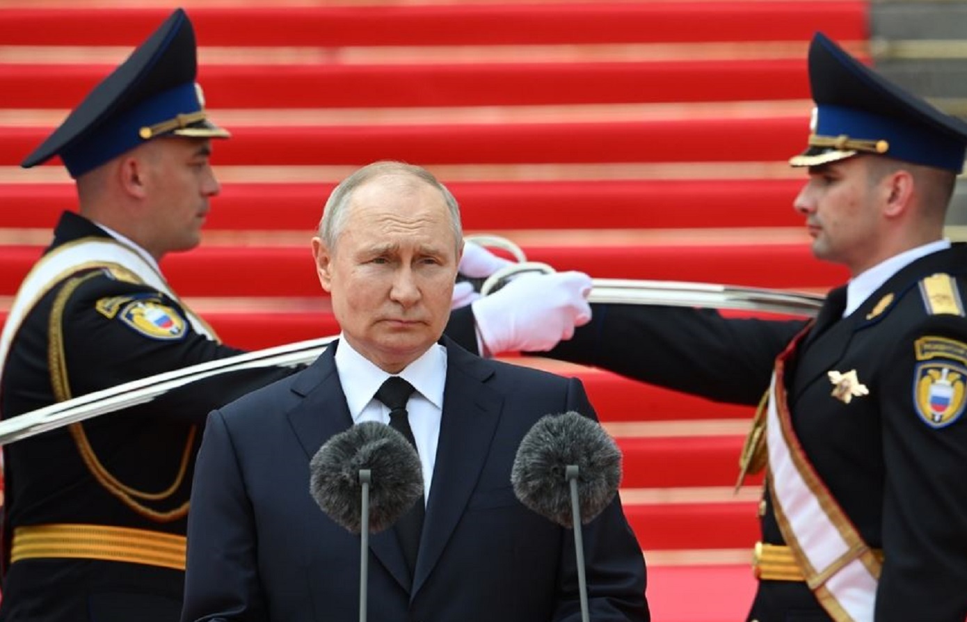 Η Γαλλία αναγνωρίζει την εκλογή του Πούτιν – Διχασμένη η Δύση για την ορκωμοσία του Ρώσου προέδρου