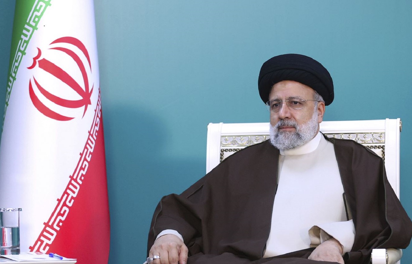 Τα δύο σενάρια για την τύχη του Ιρανού προέδρου &#8211; Ποιος είναι ο Εμπραχίμ Ραΐσι, ο αυτοδημιούργητος δικαστής «καθαρά χέρια»