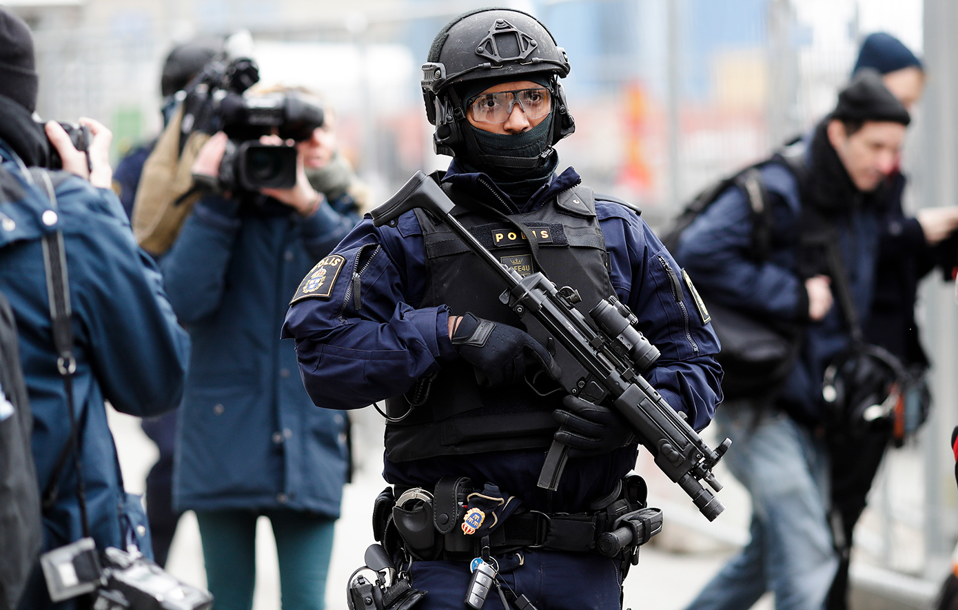 Συναγερμός για «πυροβολισμούς» στη Στοκχόλμη κοντά στην ισραηλινή πρεσβεία &#8211; Πολλοί άνθρωποι έχουν συλληφθεί