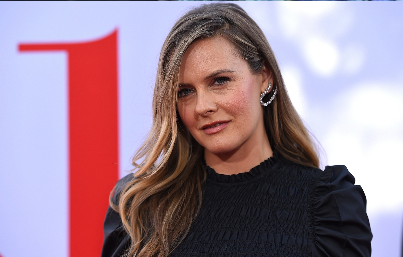 Αλίσια Σίλβερστοουν Αλίσια Σίλβερστοουν