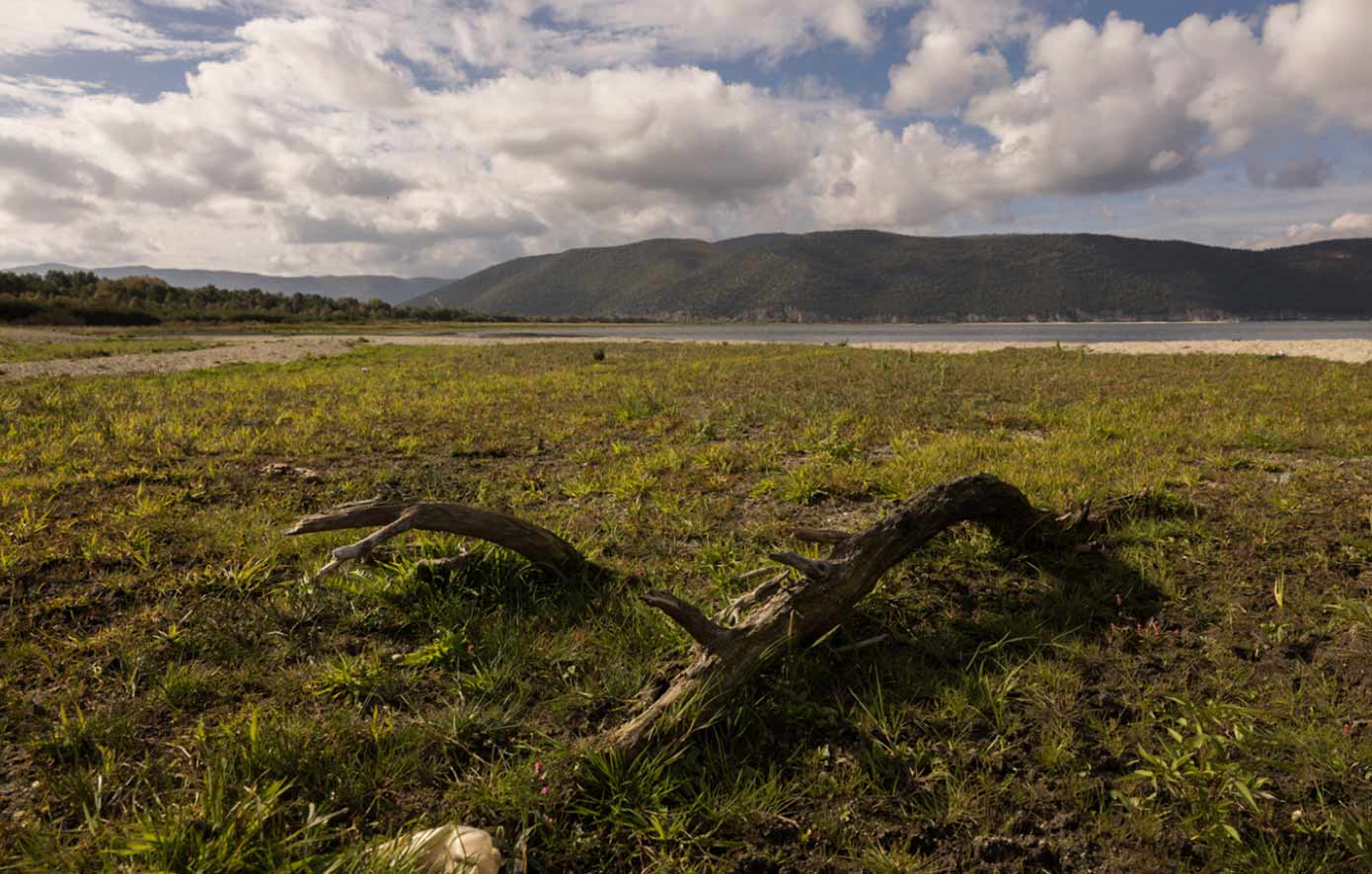 Επιστήμονες προειδοποιούν ότι η Μικρή Πρέσπα συρρικνώνεται, κινδυνεύουν και οι πελεκάνοι Επιστήμονες προειδοποιούν ότι η Μικρή Πρέσπα συρρικνώνεται, κινδυνεύουν και οι πελεκάνοι